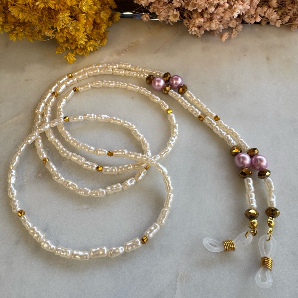 NWT Eye glasses chain